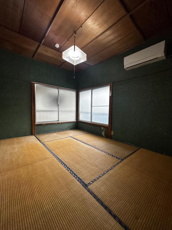 素泊まり民宿とみや Oshima Exterior foto
